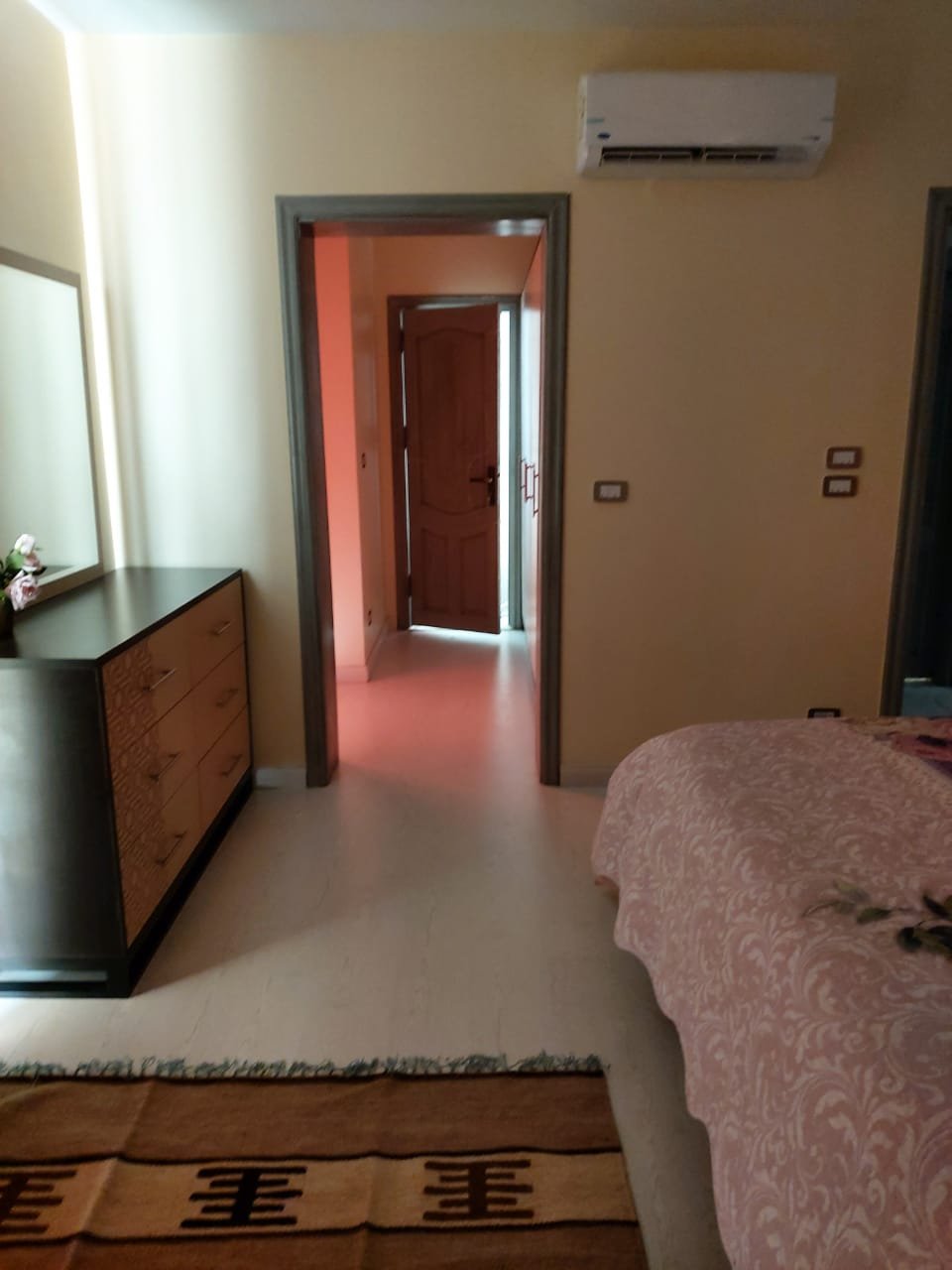 Furnished Three Bedroom Apartment for Rent in Eastown
