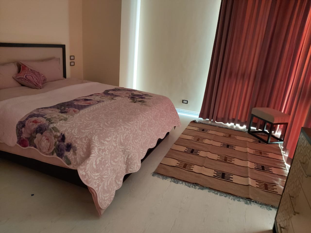Furnished Three Bedroom Apartment for Rent in Eastown