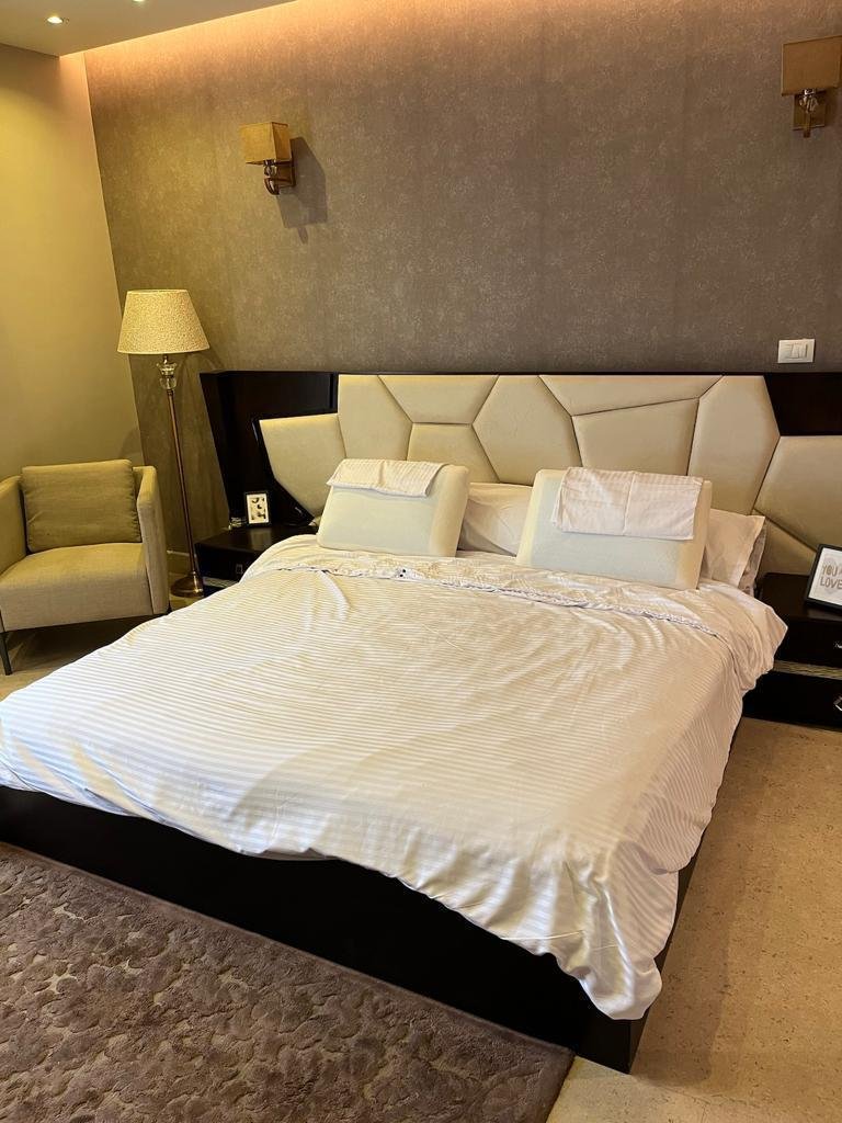 Fully Furnished Apartment for Rent in Eastown