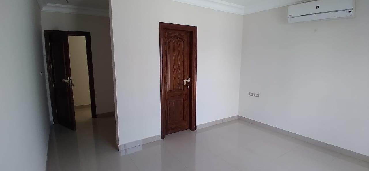 Spacious Villa for Rent in CFC Oriana 3 Compound