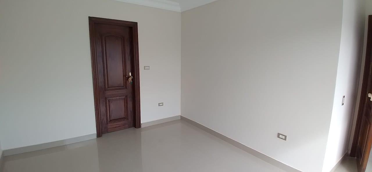 Spacious Villa for Rent in CFC Oriana 3 Compound