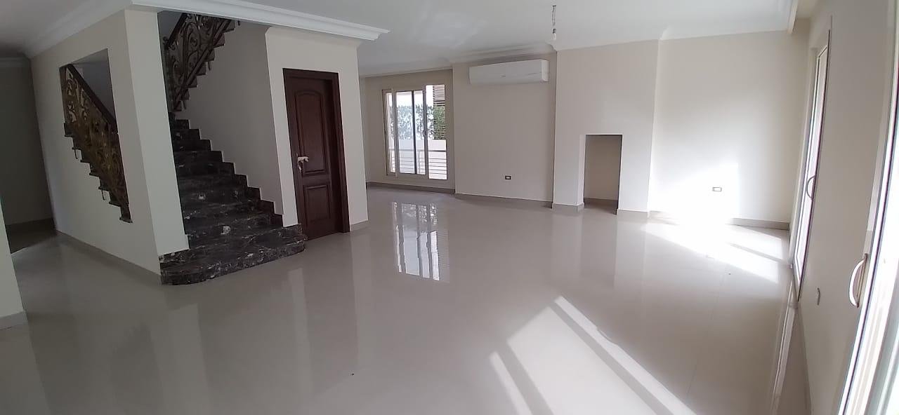 Spacious Villa for Rent in CFC Oriana 3 Compound