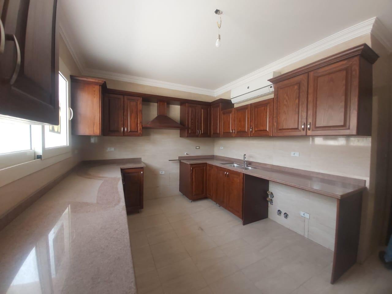 Spacious Villa for Rent in CFC Oriana 3 Compound