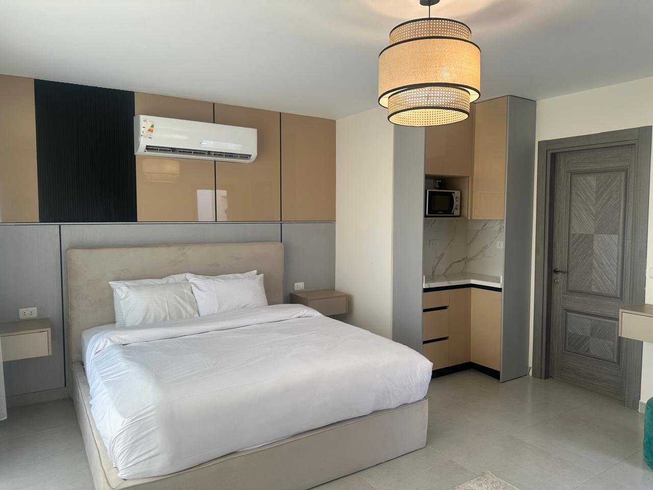 Furnished Apartment with Spacious Rooftop for Rent in Eastown