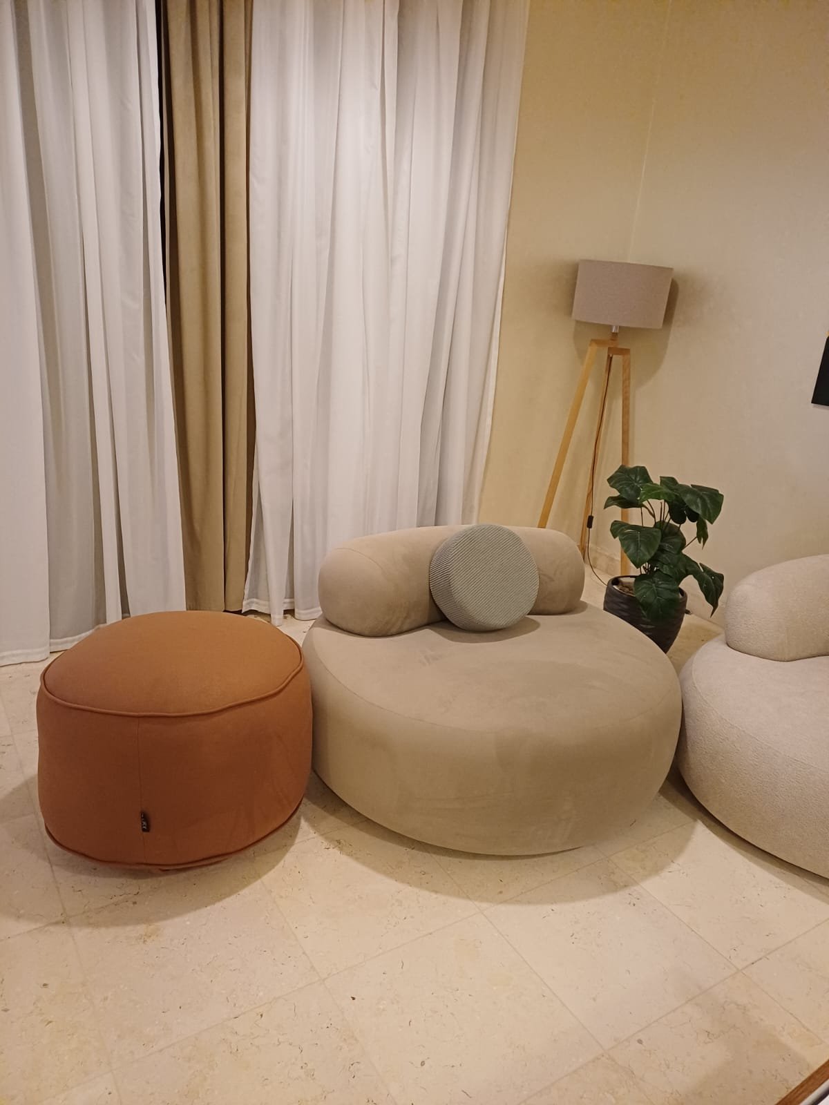 Townhouse for Rent in Mivida Near the Clubhouse